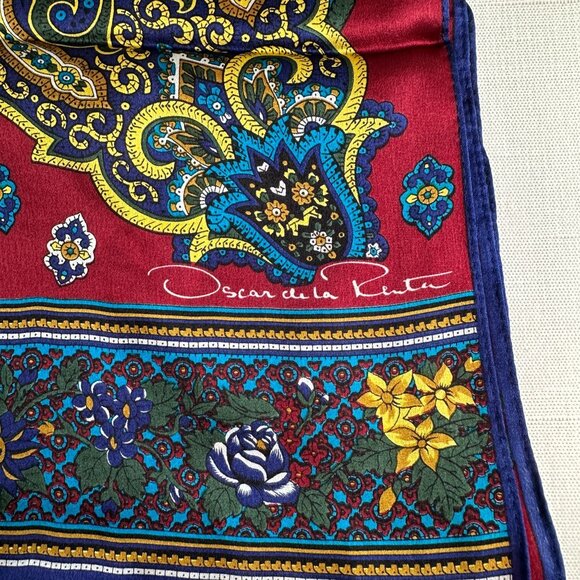 Oscar de la Renta Paisley Scarf NWT - Picture 8 of 10